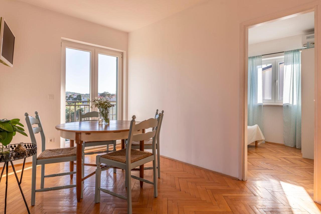 Charming Tale Apartments Modun19 Pirovac Exterior photo